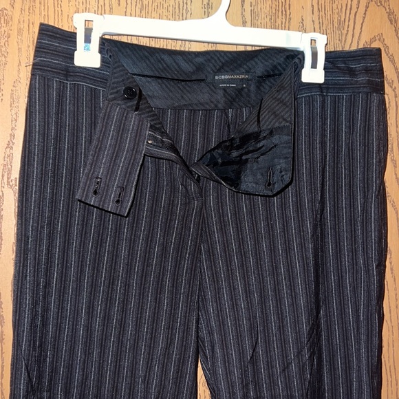 BCBG size 8 low rise flare pinstripe pants women’s - Picture 3 of 4